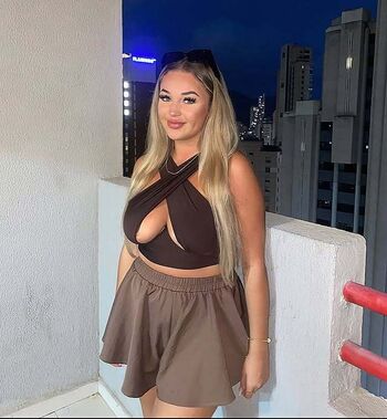Full leaked Tashamoorexo private onlyfans photo