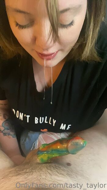 tasty_taylor