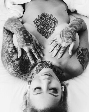 Full leaked Tattoo artists page private onlyfans photo