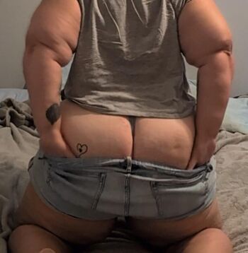 Tattooed_Chubby