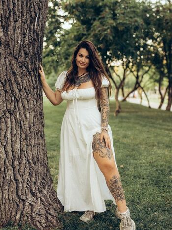 Full leaked Tattoogirlalia private onlyfans photo