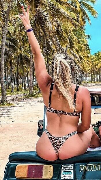 Tay Conti