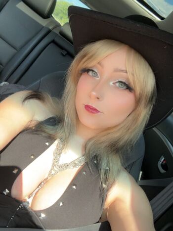 Full leaked Sasha fox/ private onlyfans photo