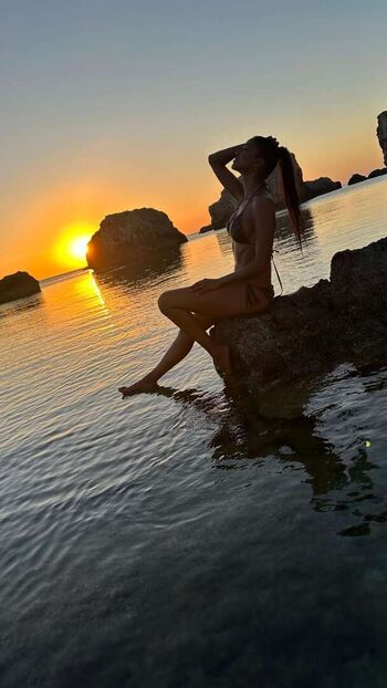Full leaked Tayah paillette private onlyfans photo