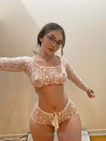 Full leaked Tayler hills private onlyfans photo