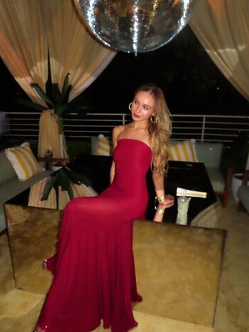 Full leaked Taylor hudson page private onlyfans photo