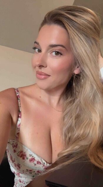 Full leaked Taylor mathis private onlyfans photo