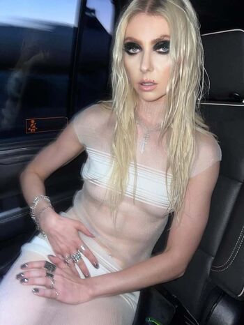Taylor Momsen