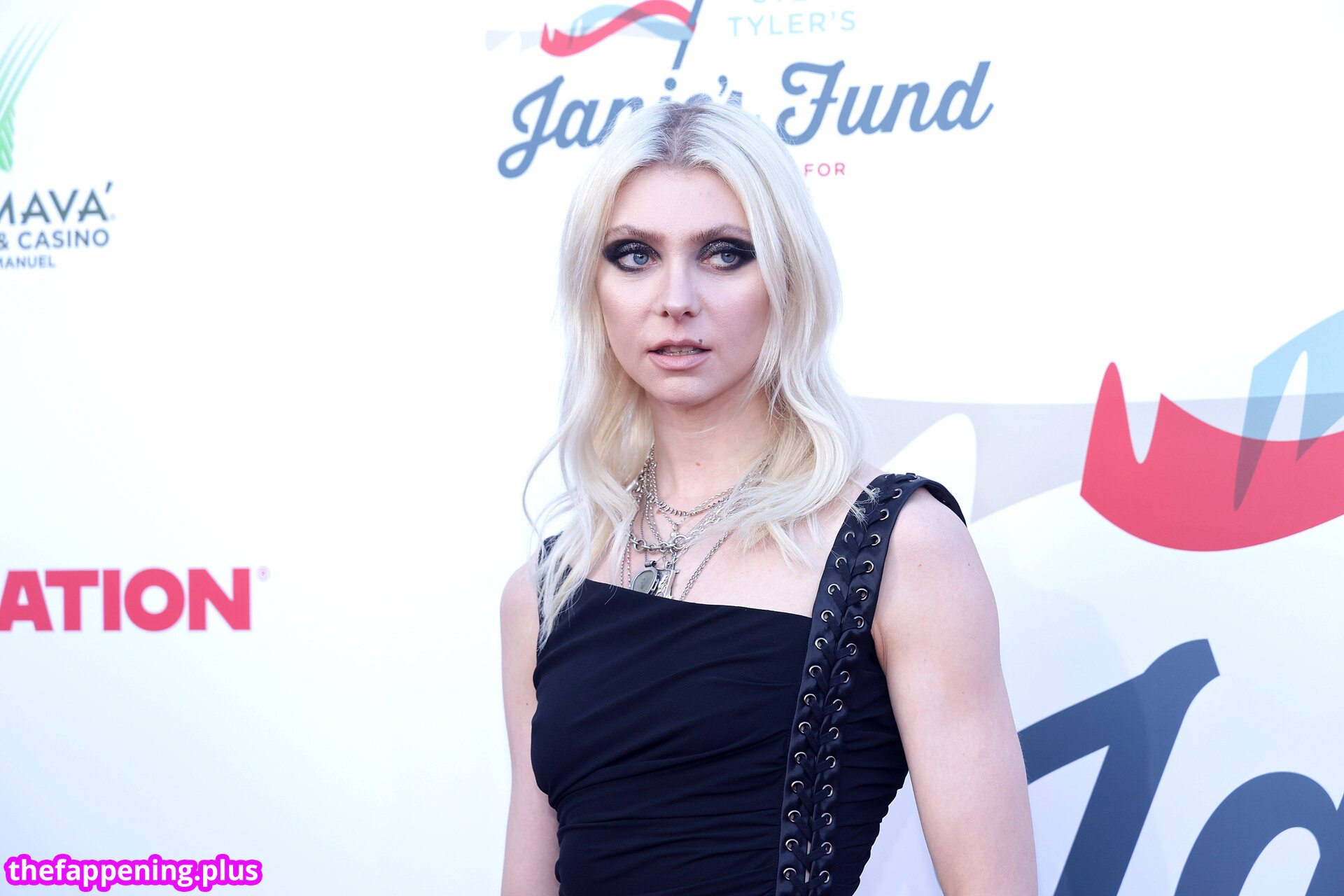 Taylor Momsen