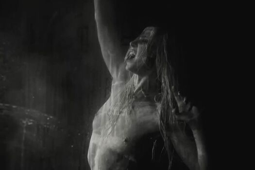 Full leaked Taylor momsen  page private onlyfans photo