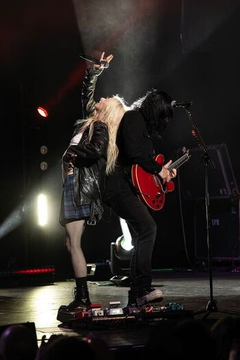 Full leaked Taylor momsen  page private onlyfans photo