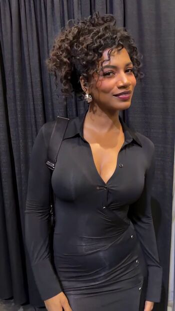 Full leaked Taylor rooks private onlyfans photo