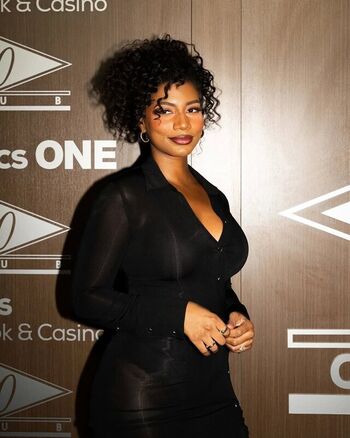 Taylor Rooks