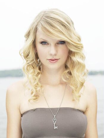 Full leaked Taylor swift  page private onlyfans photo