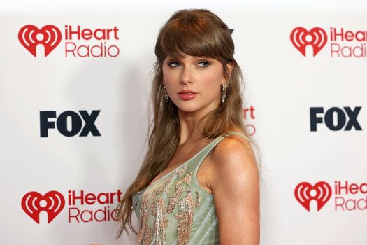 Full leaked Taylor swift  page private onlyfans photo