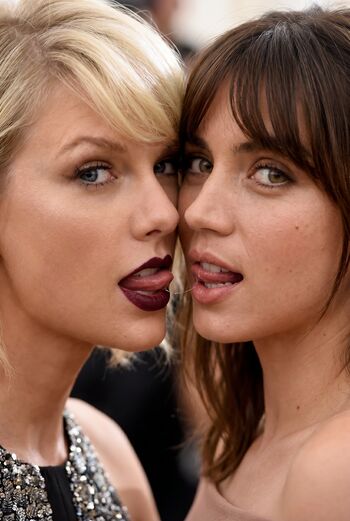 Full leaked Taylor swift  page private onlyfans photo