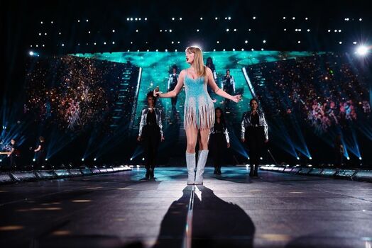 Full leaked Taylor swift  page private onlyfans photo