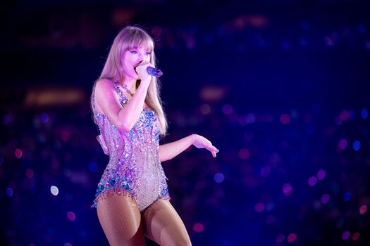 Full leaked Taylor swift  page private onlyfans photo