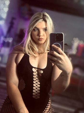 Full leaked Taylorliz private onlyfans photo