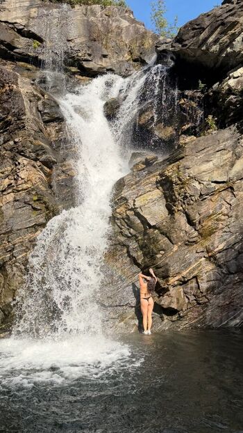 Full leaked Taylorxgrace private onlyfans photo