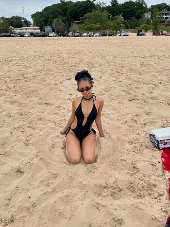 Full leaked Tazeana private onlyfans photo