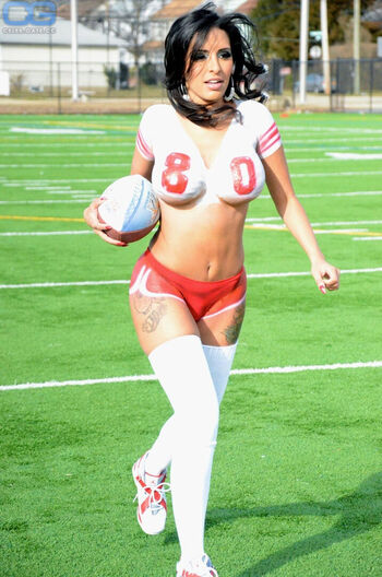 Full leaked Tehmeena afzal private onlyfans photo