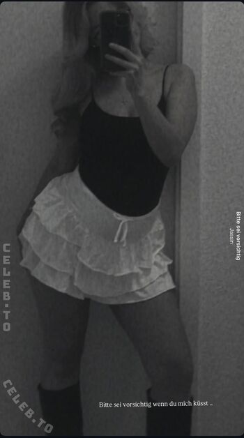 Full leaked Teilzeitsami private onlyfans photo