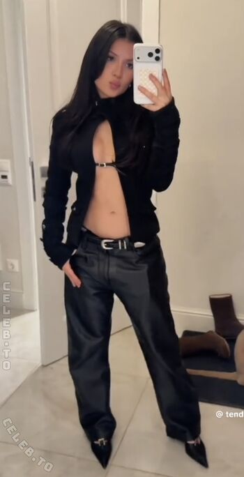 Full leaked Tenderlybae private onlyfans photo