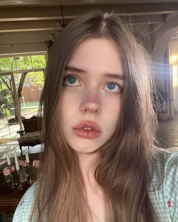Full leaked Leah blake/ private onlyfans photo
