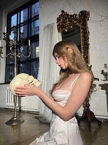 Full leaked Honey sunshine/ private onlyfans photo