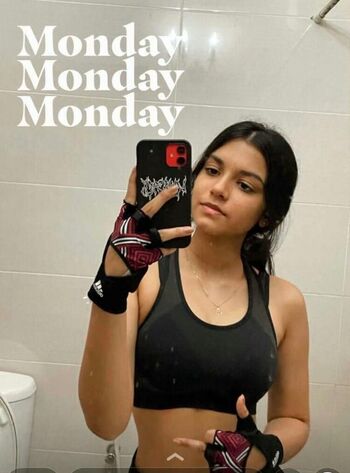 Full leaked Tessaar private onlyfans photo
