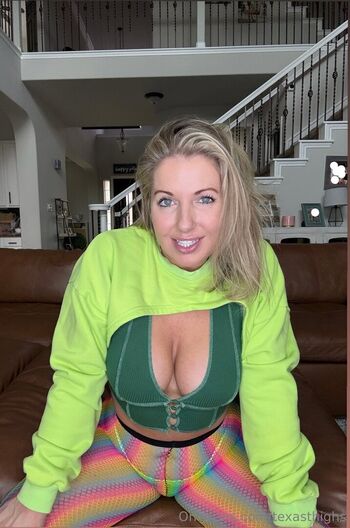 Full leaked Texasthighs private onlyfans photo