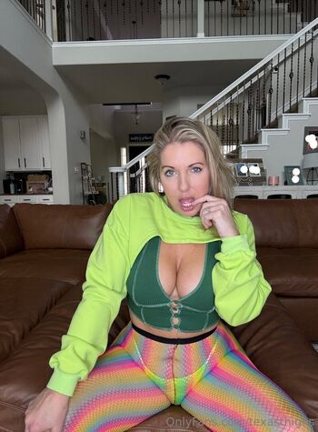 Full leaked Texasthighs private onlyfans photo