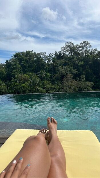 Full leaked Thai girls page private onlyfans photo