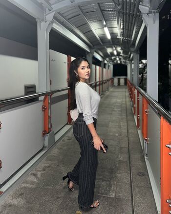 Thai Girls ????????
