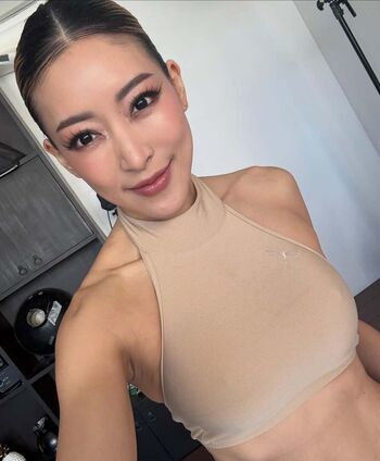 Full leaked Thai girls private onlyfans photo