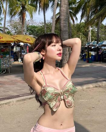 Full leaked Thai girls page private onlyfans photo