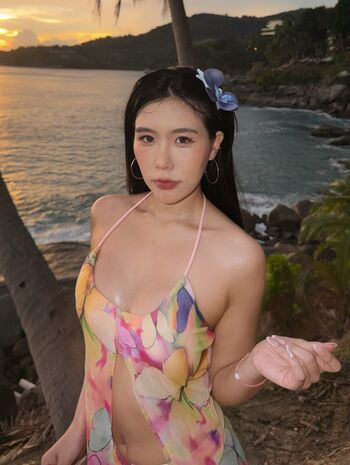 Full leaked Thai girls page private onlyfans photo