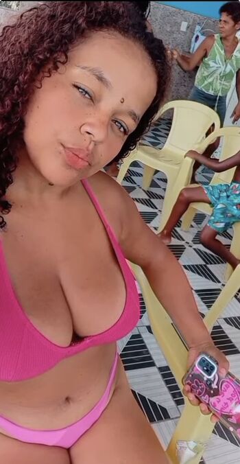 Thais Souza