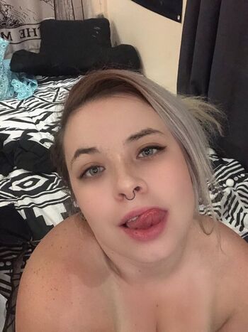 Full leaked Thatgirlsly private onlyfans photo