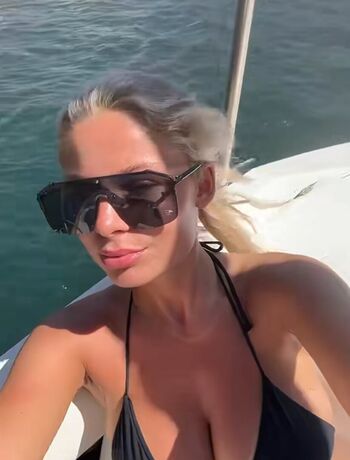 Full leaked Thatyoungblonde private onlyfans photo