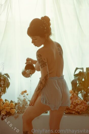 Thays Vita