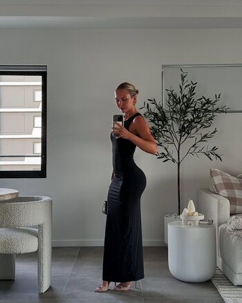 Full leaked The definitive petite with an ass megathread private onlyfans photo