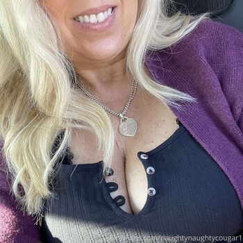 Full leaked The naughty cougar private onlyfans photo