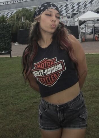 Full leaked Thea hail private onlyfans photo