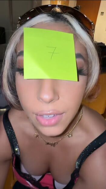 Full leaked Thea hail private onlyfans photo
