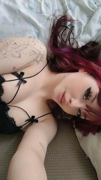 Full leaked Theakaleina private onlyfans photo