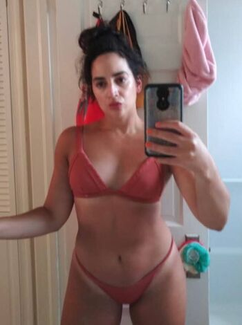 Full leaked Theanniepotts private onlyfans photo