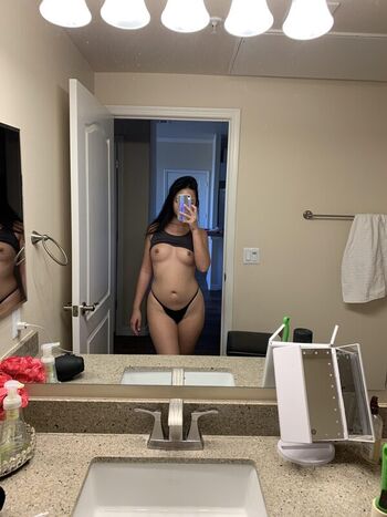 Full leaked Theanvu page private onlyfans photo