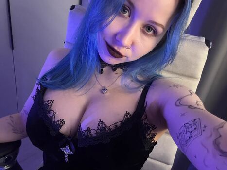 Full leaked Theblue moonie private onlyfans photo